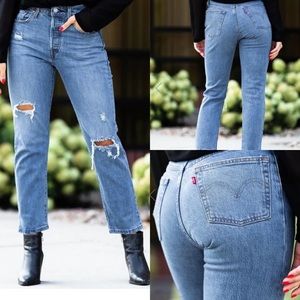 LEVI’S 501 high rise distressed mom jean